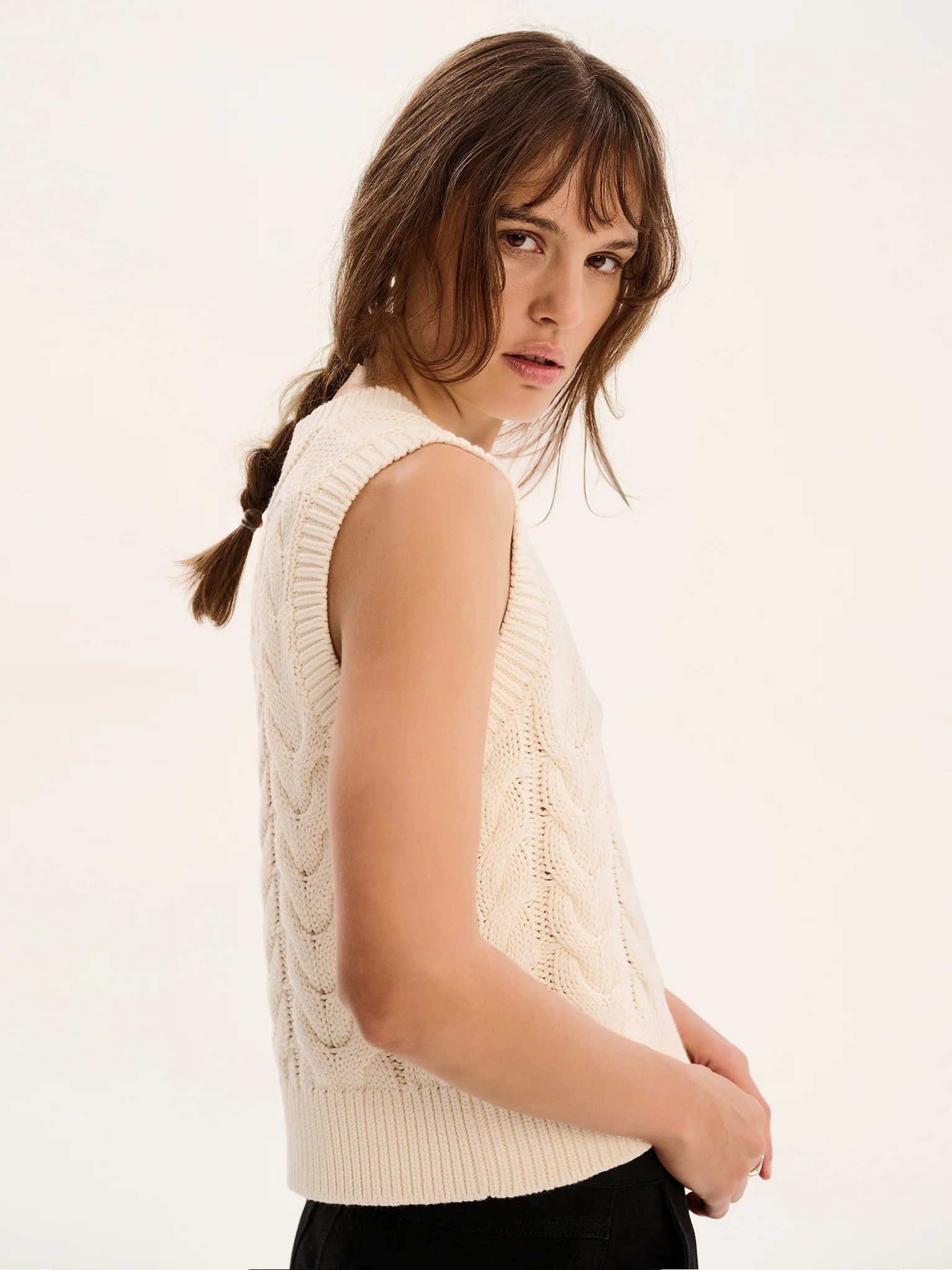 Bobbi Cable Knit Vest in Cream - Image 4