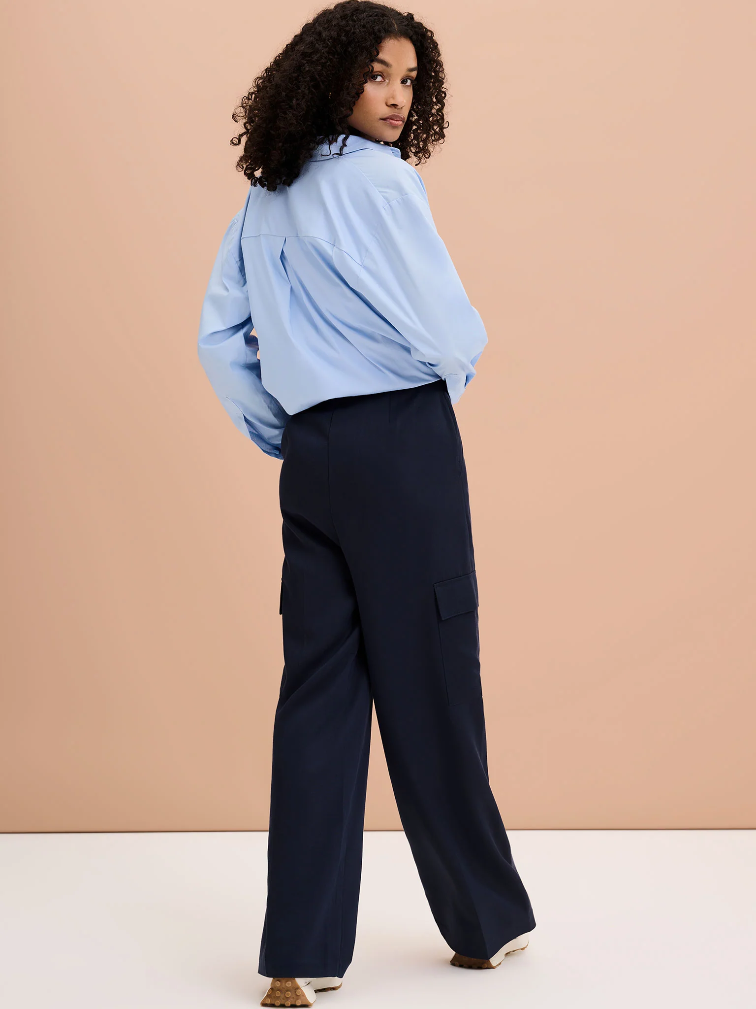 Brook Trouser in Navy - Image 4
