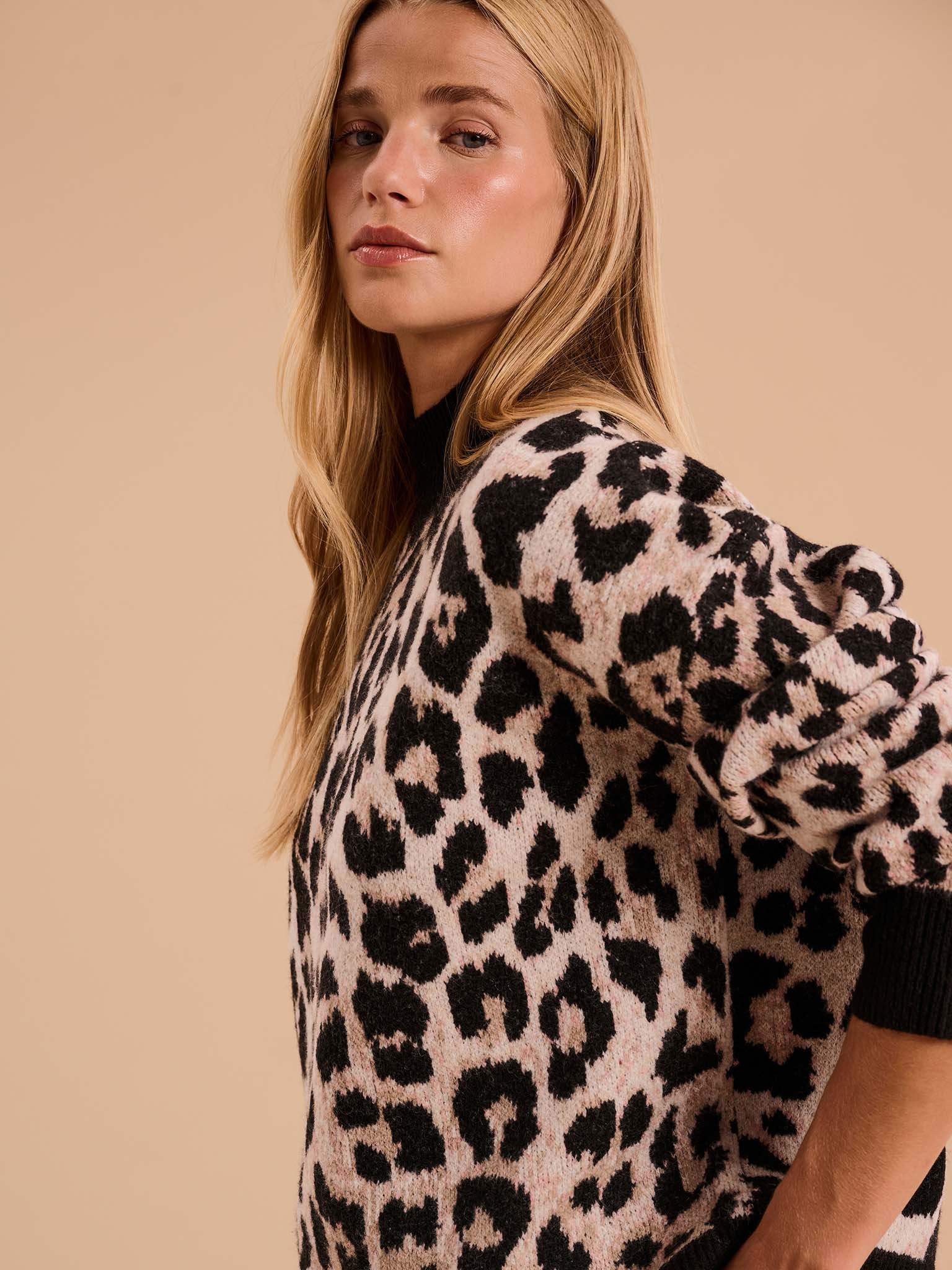 Misha Fluffy Jumper in Cheetah - Image 4