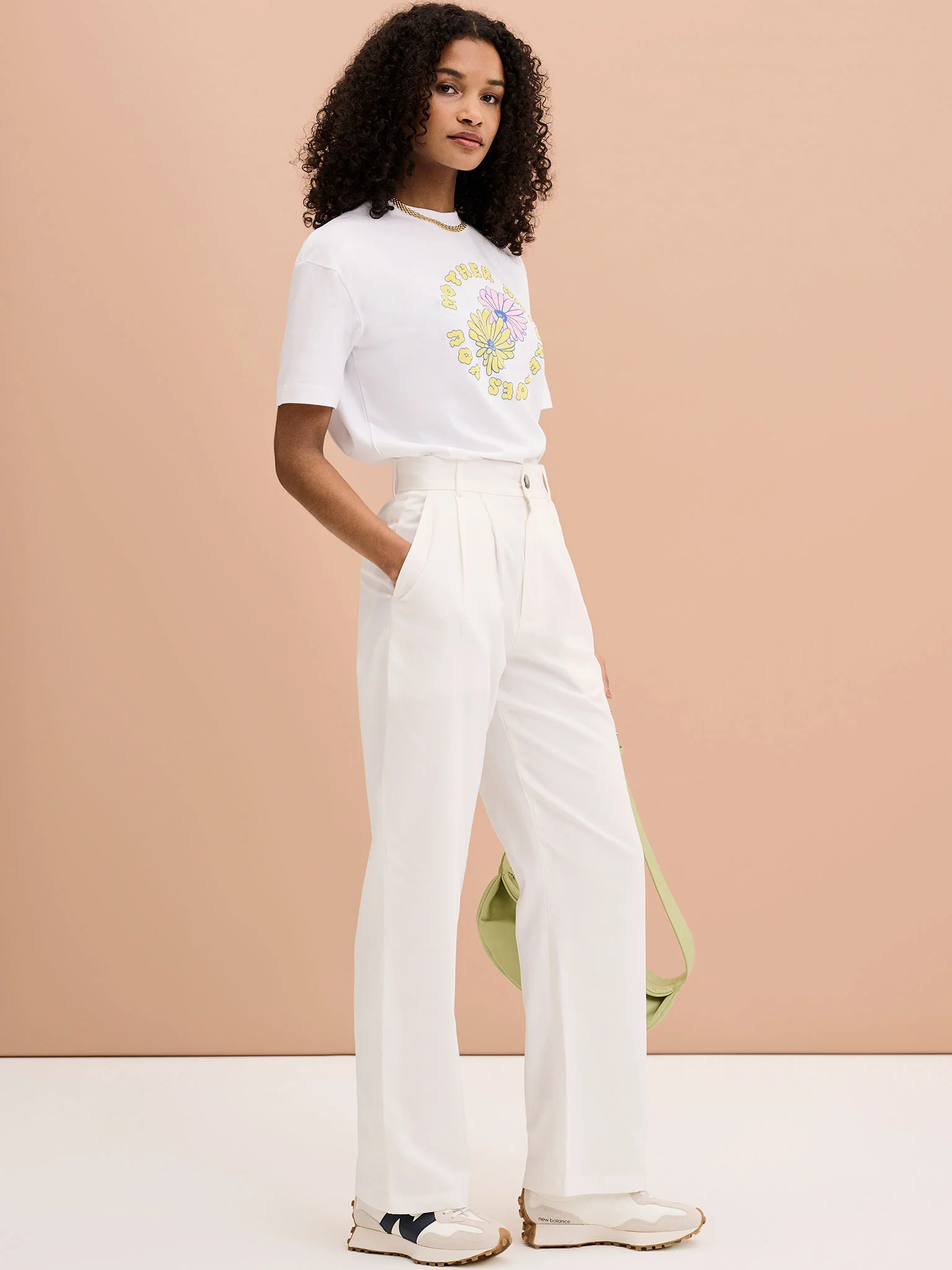 Cinnamon Relaxed Trousers in White Cotton/Tencel - Image 3