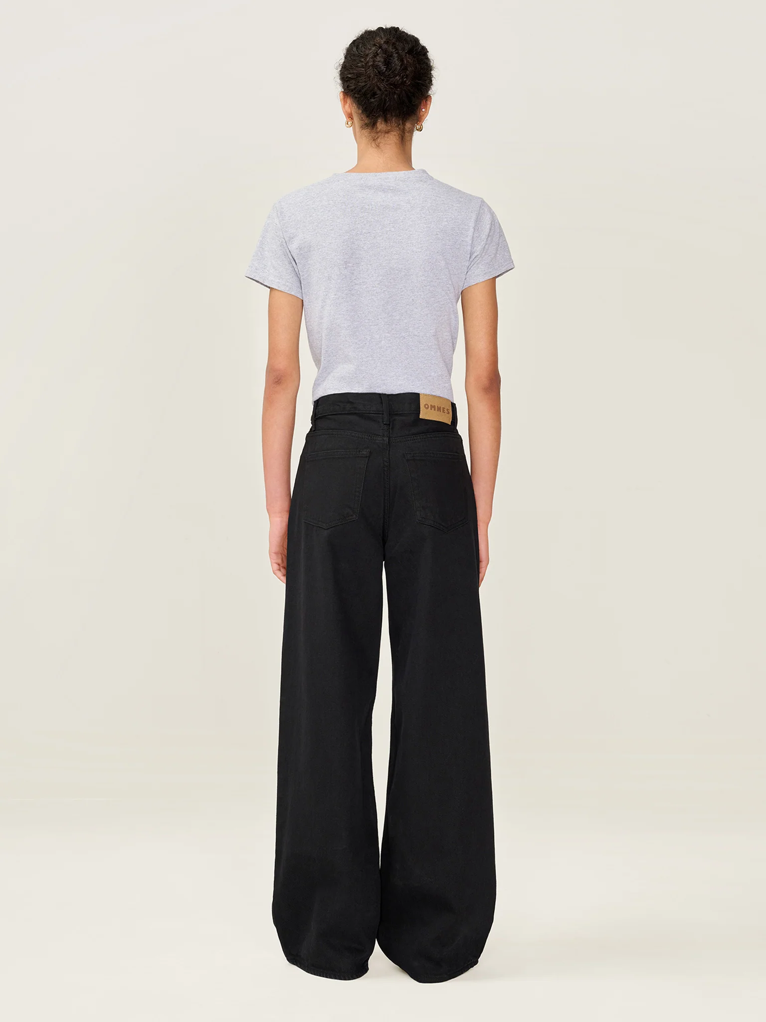 Connie Wide Jean in Black - Image 4