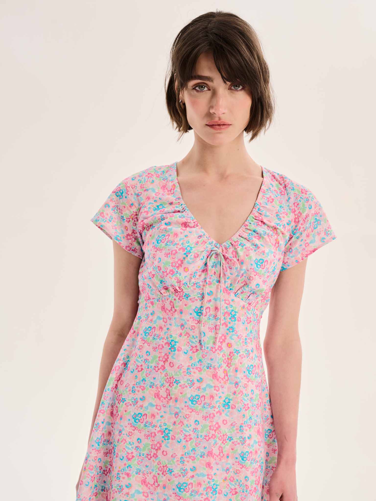 Dotty V Neck Ruched Mini Dress in Floral Print - Image 3