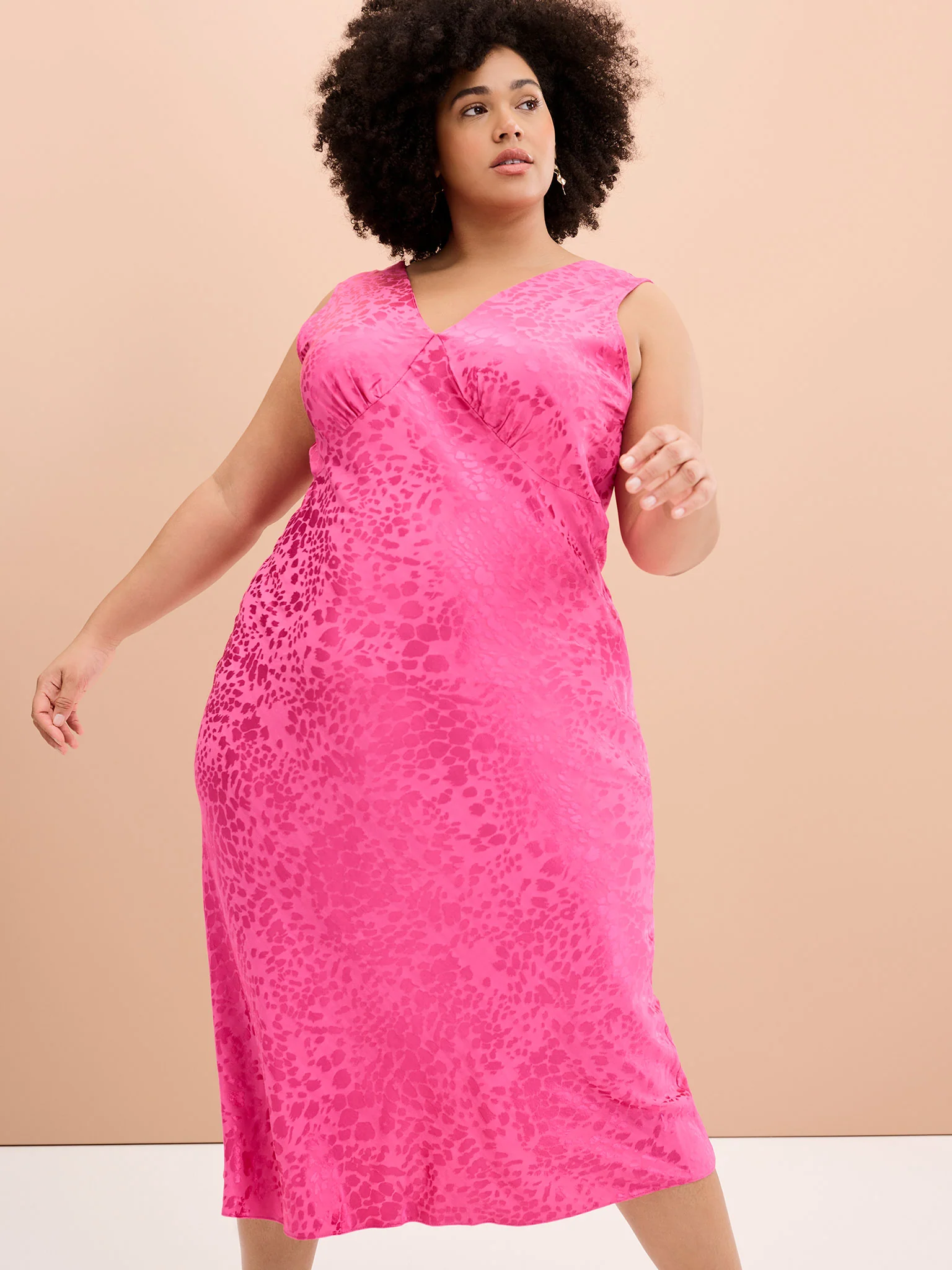 Iris Maxi Dress in Cerise Pink - Image 6