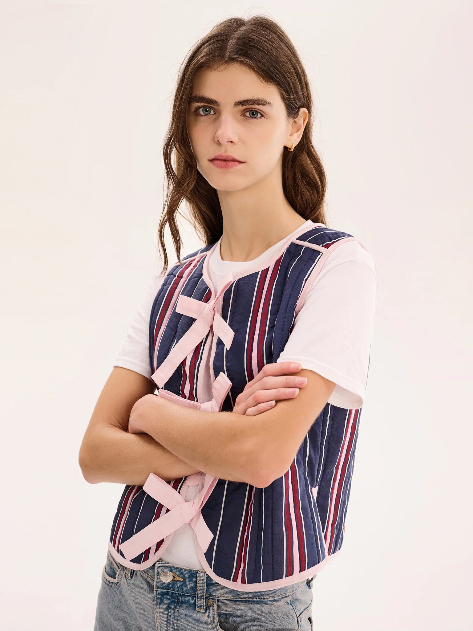 Jojo Quilted Gilet in Navy Stripe - Image 3