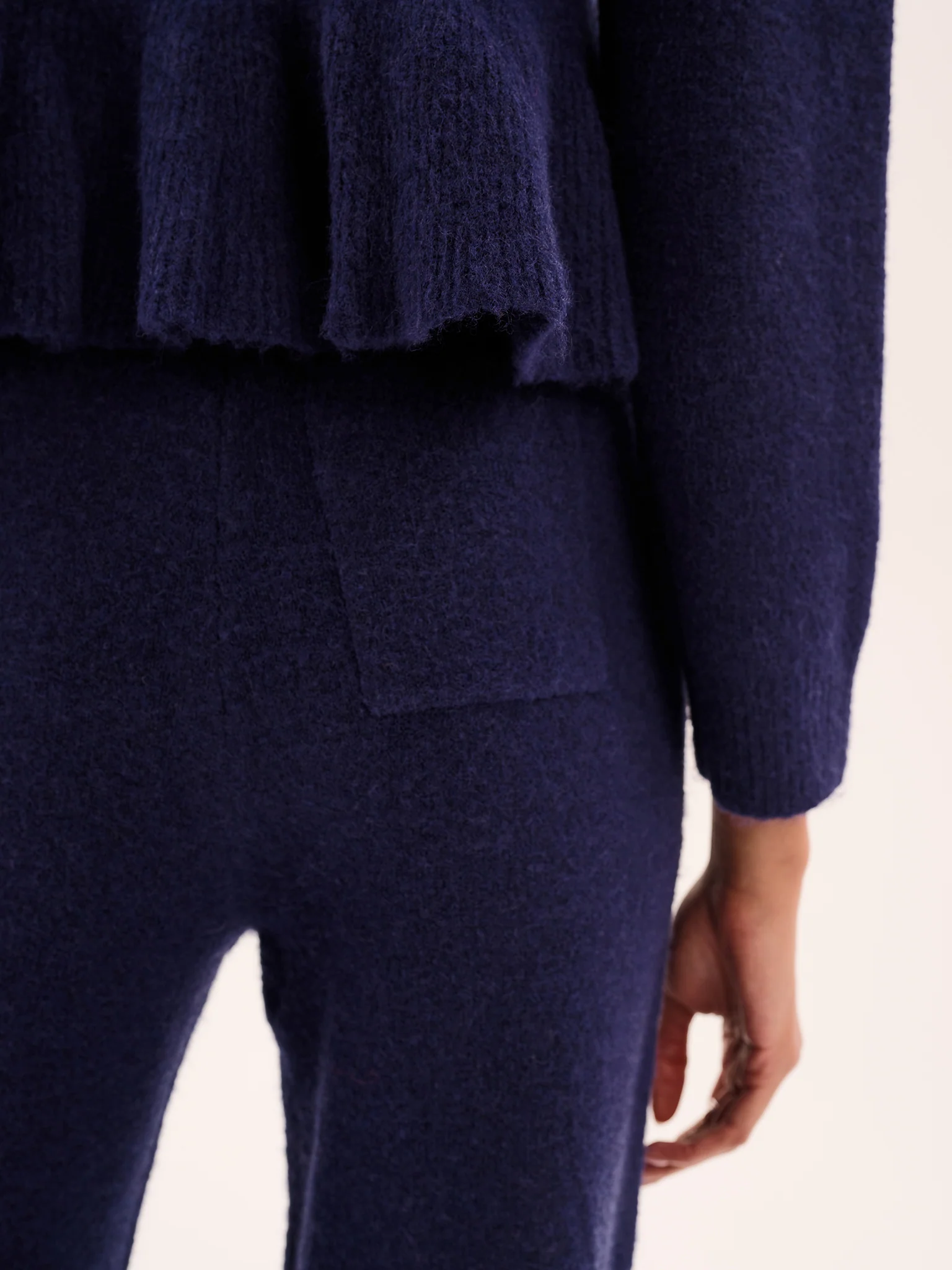 Kenny Knit Trouser in Navy - Image 5