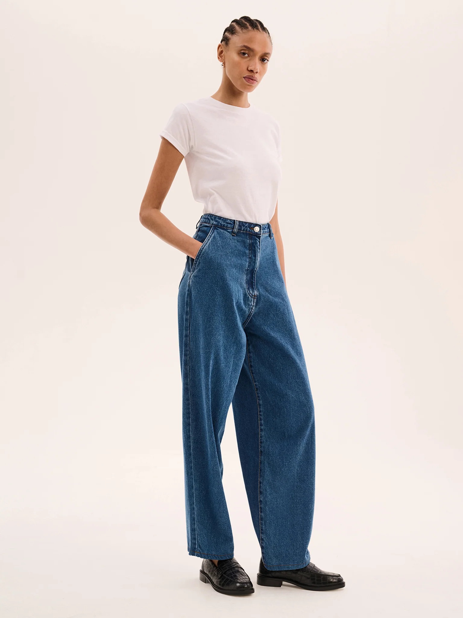 Marlo Jean in Blue - Image 2
