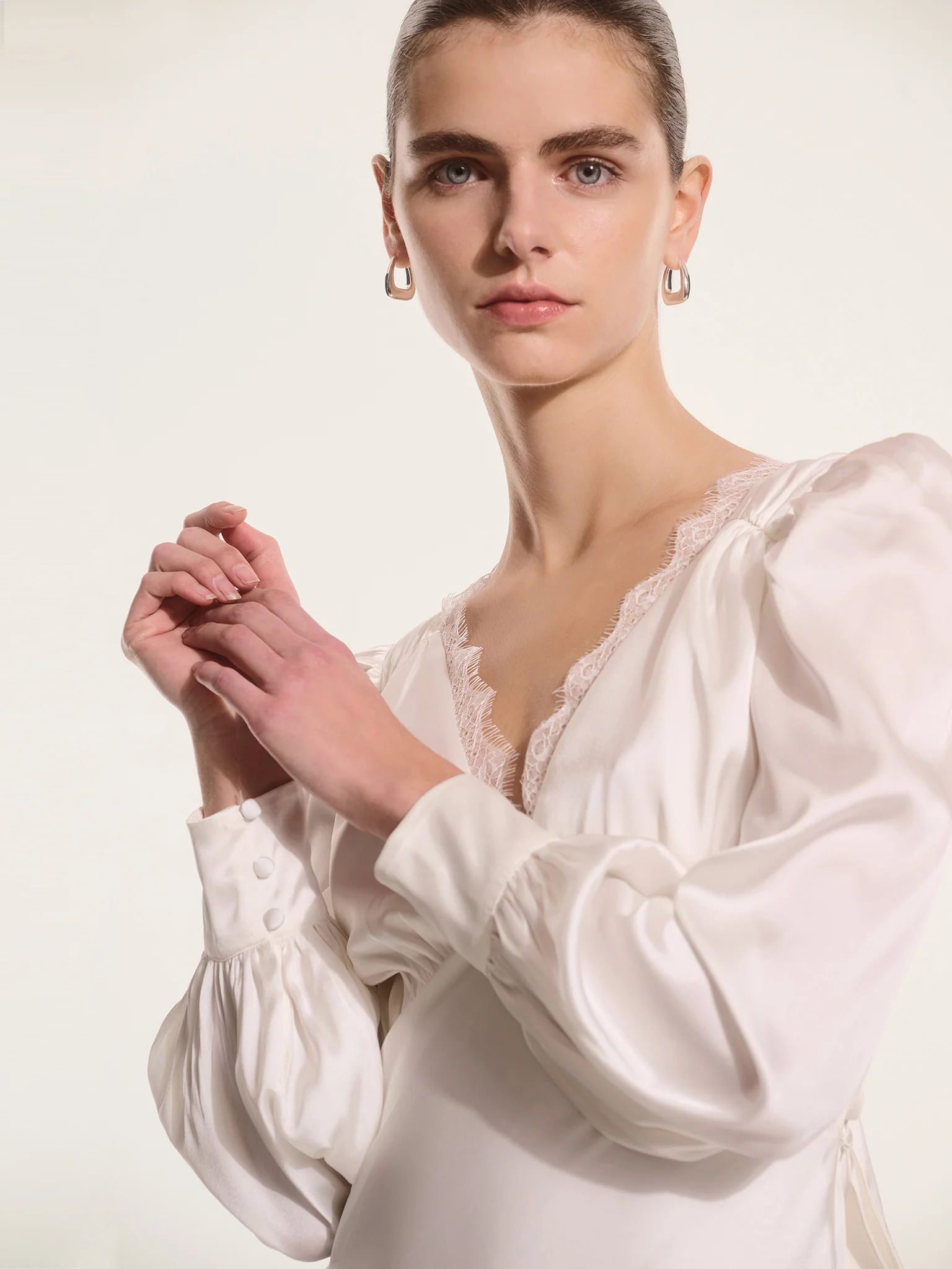 Martinique Dress in Ivory - Image 5