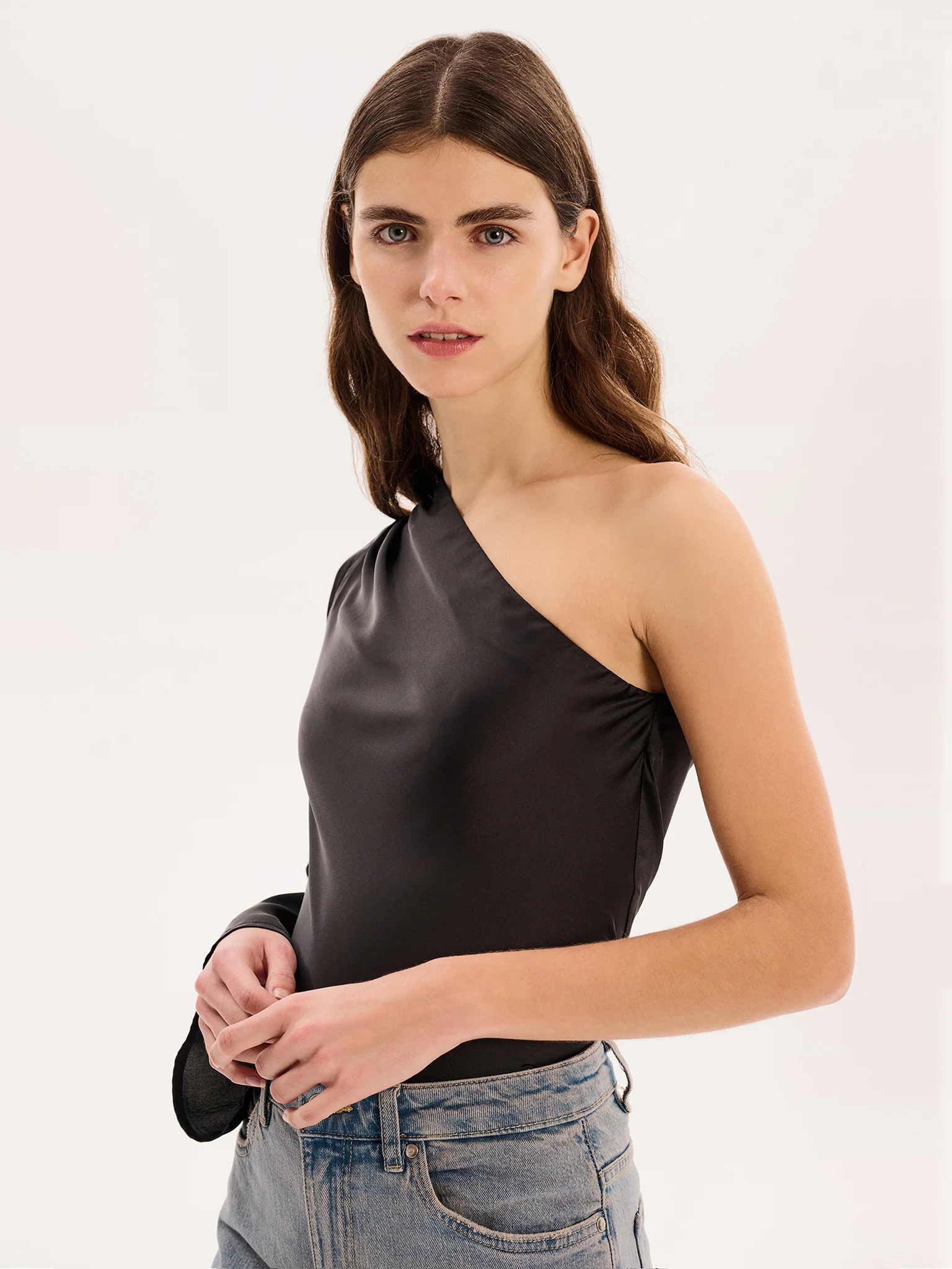 Natalia One Shoulder Top in Black - Image 4