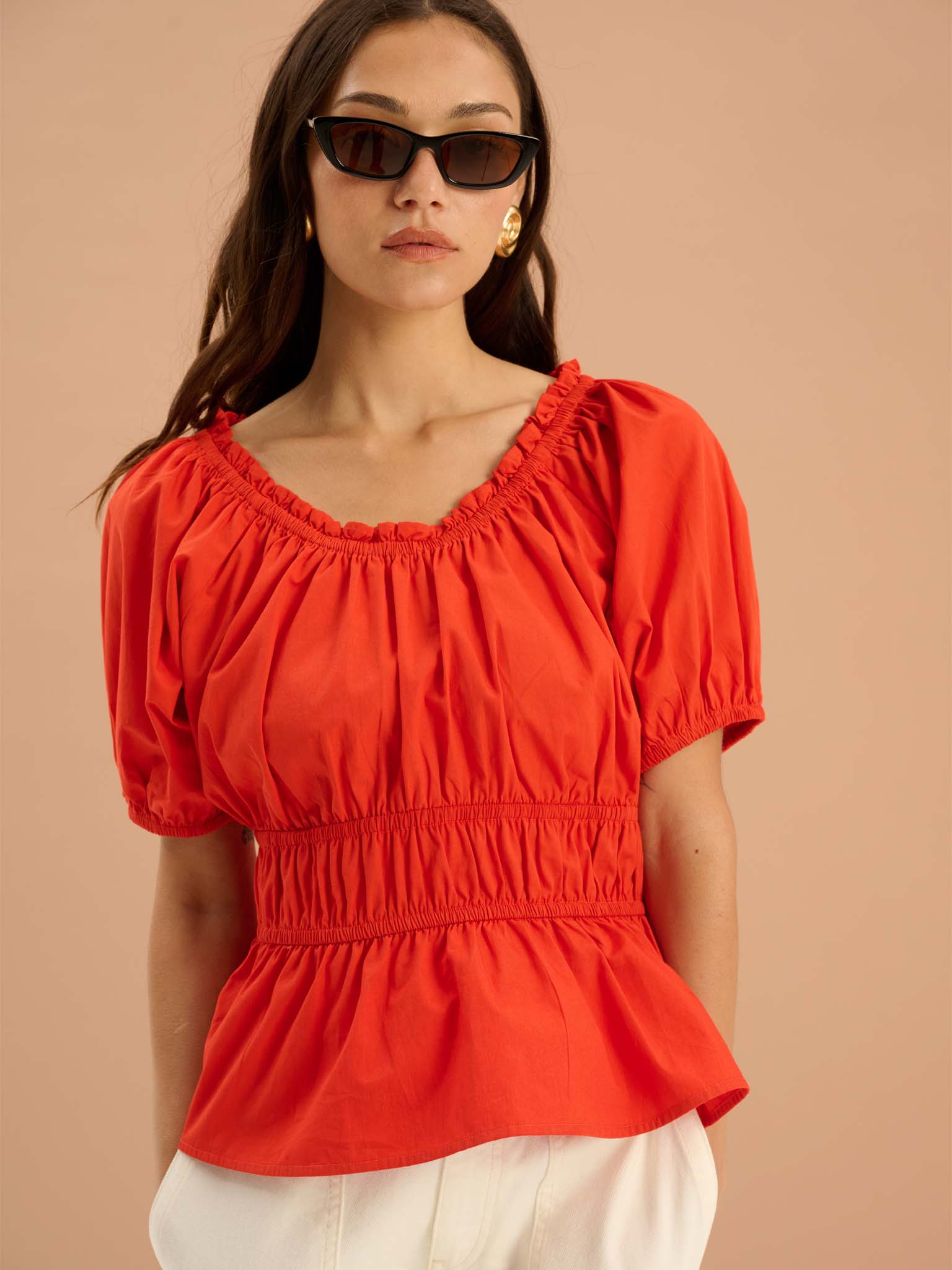 Ola Shirred Detail Short Sleeve Top in Red - Image 4