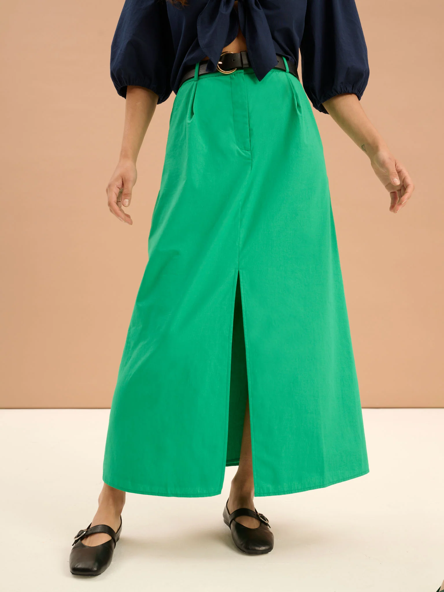 Olive A Line Midi Skirt in Green - Image 4