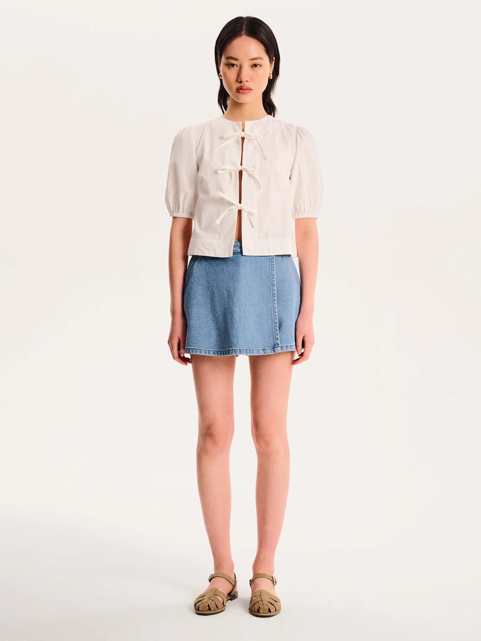 Parker Short in Light Wash