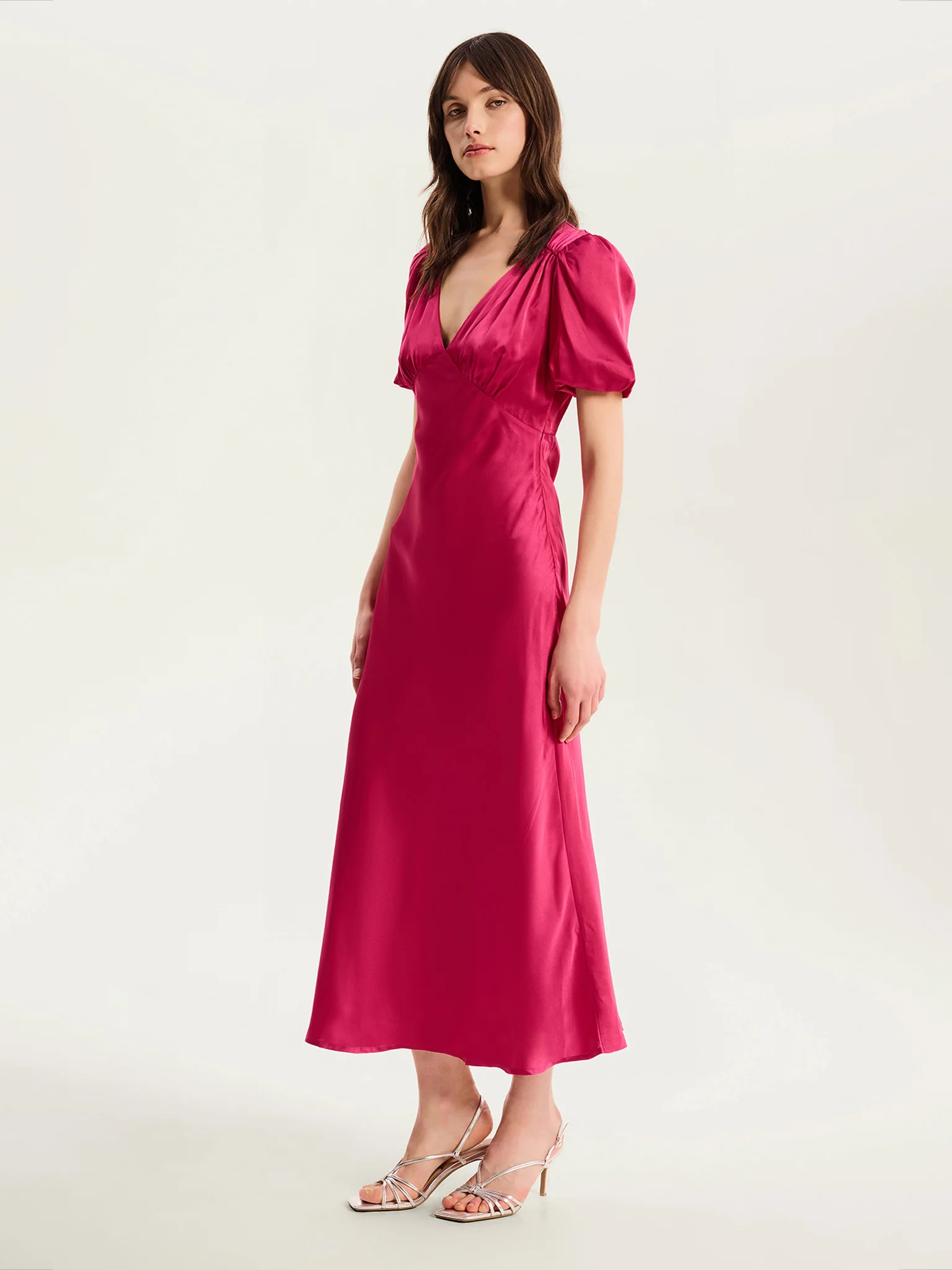 Rosie Ruched Puff Sleeve Dress in Magenta - Image 2