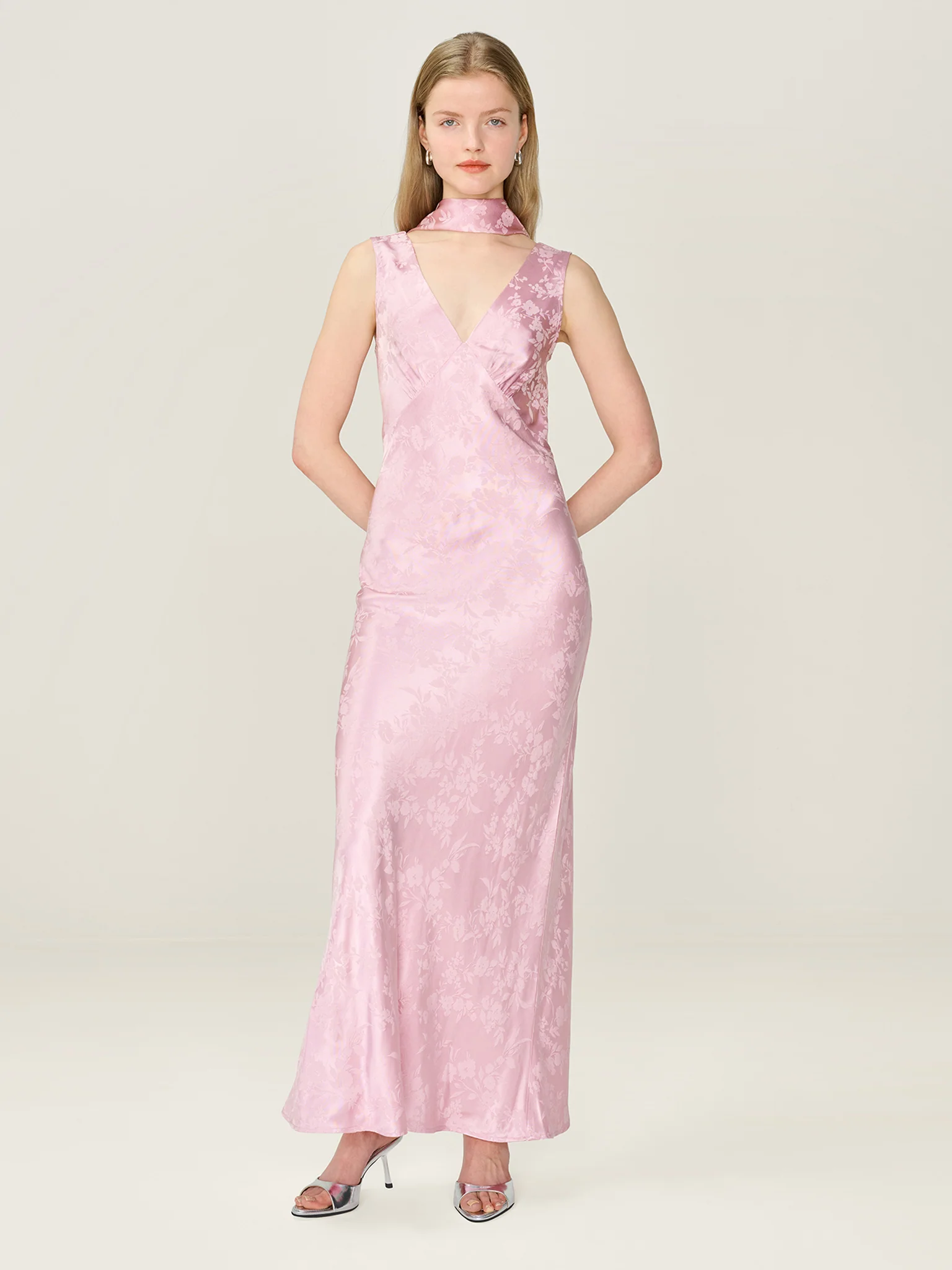 Scarlett Scarf in Bleached Mauve - Image 3