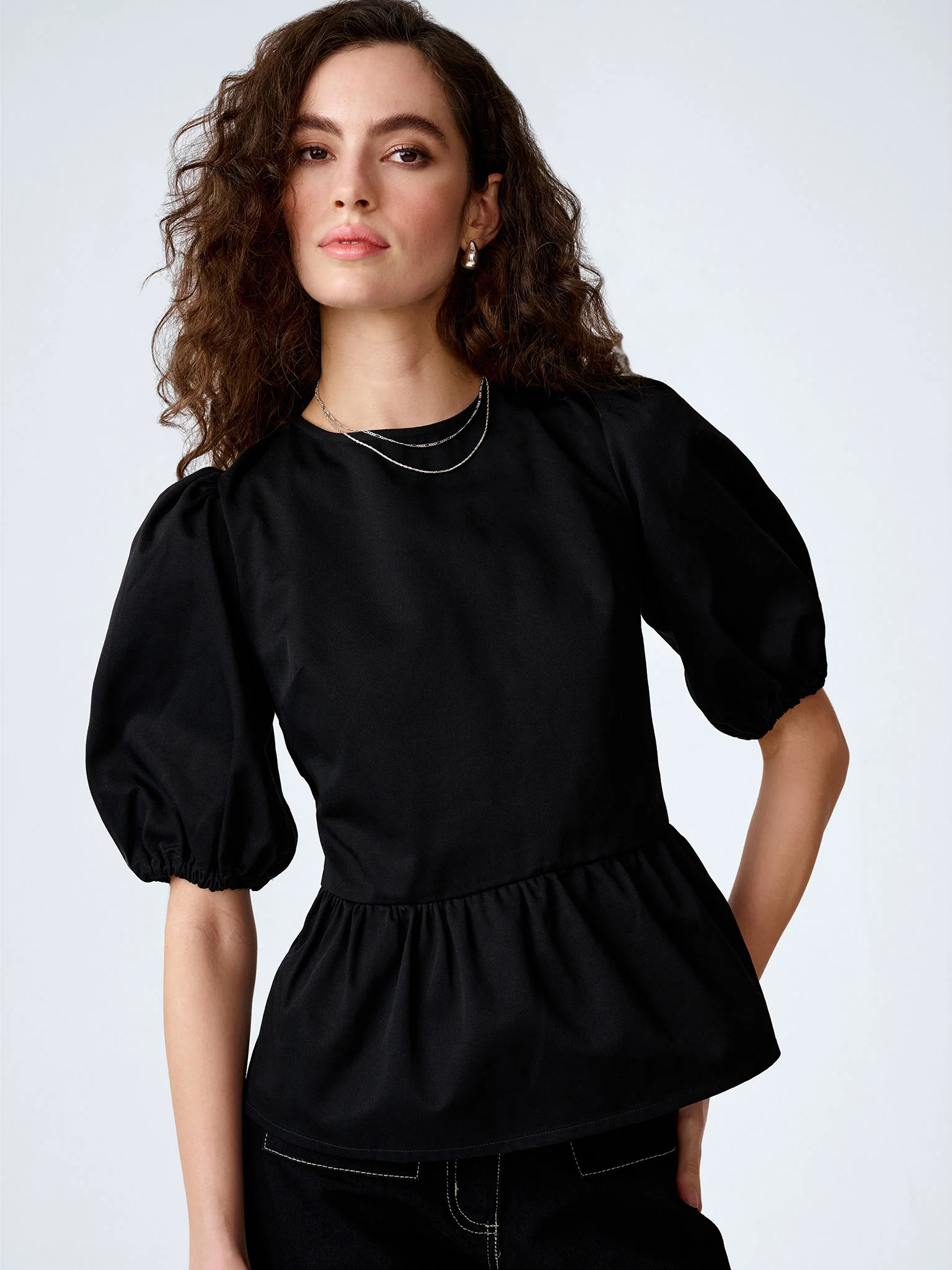 Tiana Top in Black - Image 4