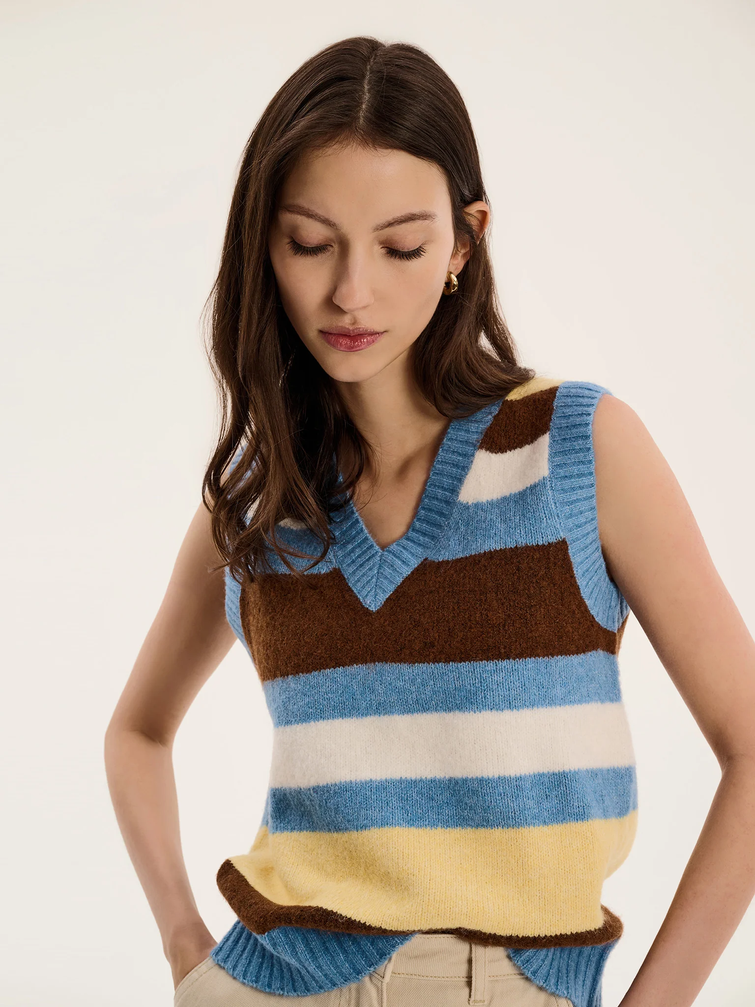 Trinny Stripe Sweater Vest - Image 4